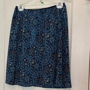 Floral Patterned skirt